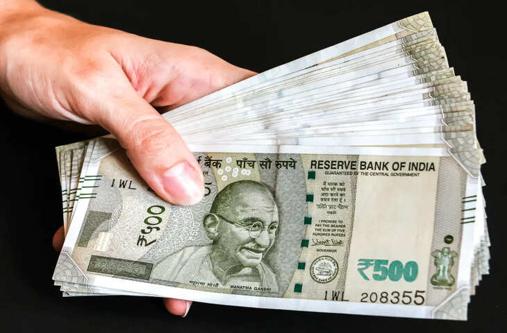 7th Pay Commission: केंद्रीय कर्मचारियों को आज मिल सकती है DA बढ़ोतरी की खुशखबरी? जानें कितनी बढ़ेगी सैलरी
