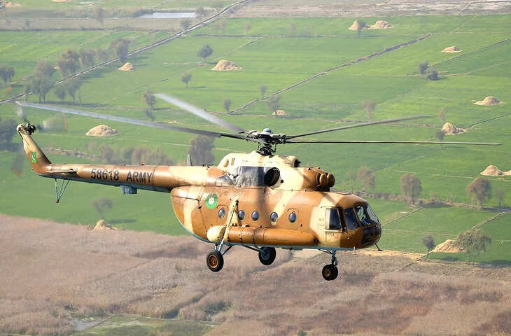 Muzaffarabad Helicopter Crash: टेकऑफ के दौरान दुर्घटनाग्रस्त हुआ Mi-17 हेलिकॉप्टर, पाकिस्तानी सेना के कई जवानों की मौत&nbsp;