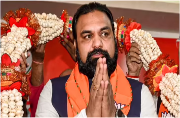 बिहार में राजनीतिक बदलाव, वीडियो में देखें सम्राट चौधरी बने नए मुख्यमंत्री, JDU से विजय चौधरी और बिजेंद्र यादव ने डिप्टी CM पद की शपथ ली