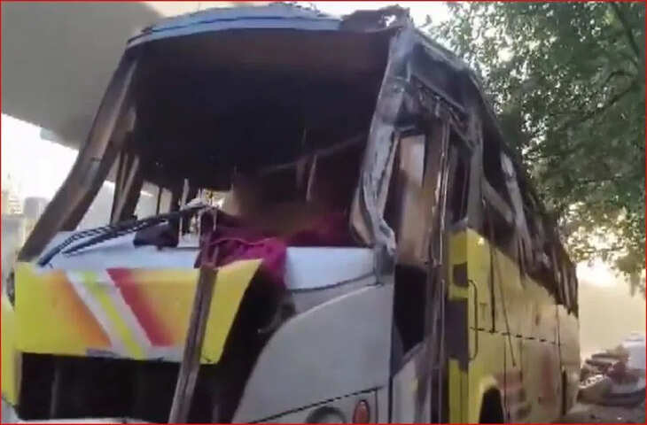 करोल बाग में दर्दनाक सड़क हादसा: डबल डेकर बस पलटी, 2 की मौत, कई घायल