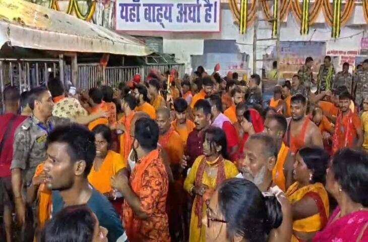 सावन के अंतिम दिन देवाकी बाबाधाम में उमड़ा आस्था का सैलाब, हर-हर महादेव के जयकारों से गूंजा मंदिर परिसर