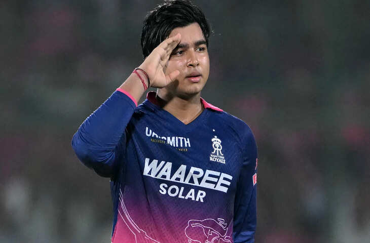 'दबाव में खेलना सीखा, अब देश के लिए लंबा खेलना है', वीडियो में देंखे MVP बनने के बाद बोले वैभव सूर्यवंशी
