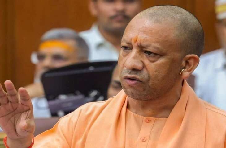 चुनावी साल में योगी सरकार का बड़ा दांव, किसानों-युवाओं के लिए खुला खजाना; ग्रामीण विकास और उद्योगों को भी मिलेगी रफ्तार