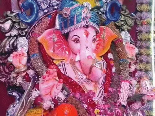 संभल में गणपति बप्पा मोरया के जयकारों से गूंजा जिला, 250 से ज्यादा पंडालों में बंटा प्रसाद