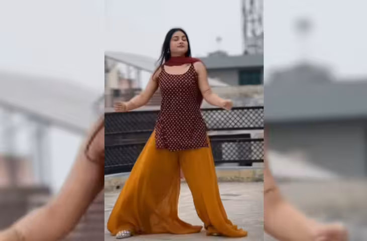 Sweety Tera Drama&rsquo; की बीट पर थिरकी लड़की! धमाकेदार डांस और शानदार एक्सप्रेशन देखकर फैन हुए फ़िदा, वीडियो वायरल&nbsp;