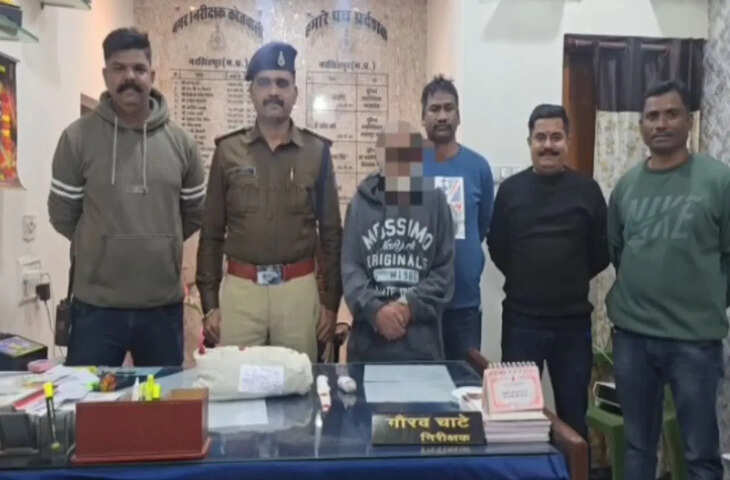 पत्नी से बोला- चाय बना दो&hellip;जवाब सुनकर तैश में आया पति, गला रेतकर मार डाला