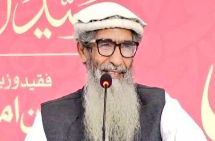 लाहौर में लश्कर-ए-तैयबा के संस्थापक सदस्य आमिर हमजा पर हमला, एक्सक्लूसिव फुटेज में देंखे हालत गंभीर