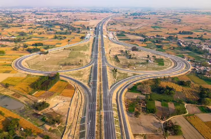 Ganga Expressway Travel Guide: 594 KM के सफर में कहां-कहां मिलेंगे पेट्रोल पंप, EV चार्जिंग और फूड कोर्ट, जानें दूरी