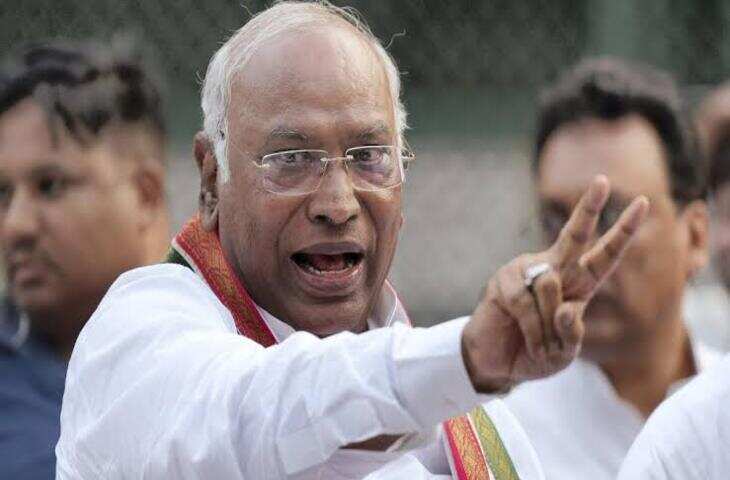 खड़गे बोले- सत्ता नहीं, लोकतंत्र और संविधान बचाने की लड़ाई लड़ रही कांग्रेस; वीडियो में जाने महिला आरक्षण अभी लागू करने की मांग