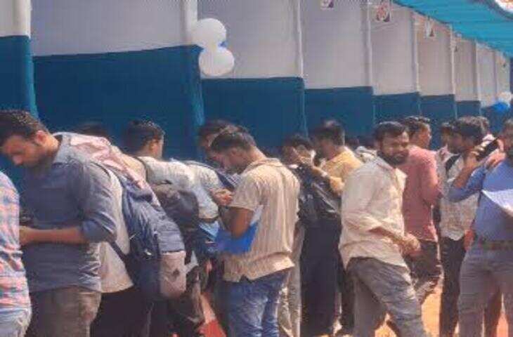 मुजफ्फरपुर में मेगा जॉब कैंप: 21 कंपनियों ने 400 युवाओं को दिया रोजगार, किसी को घर के पास तो किसी को चेन्नई में मिली नौकरी