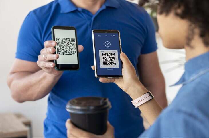 UPI पर चार्ज लगा तो किसकी खुलेगी लॉटरी? जानिए सरकार, बैंकों और PhonePe-Paytm के बीच कमाई का असली खेल!