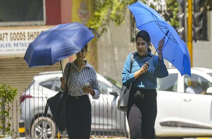 फरवरी में ही अप्रैल जैसे ताप राही राजधानी!&nbsp;29 डिग्री तक पहुंचेगा दिल्ली का पारा, इस दिन हो सकती है बारिश