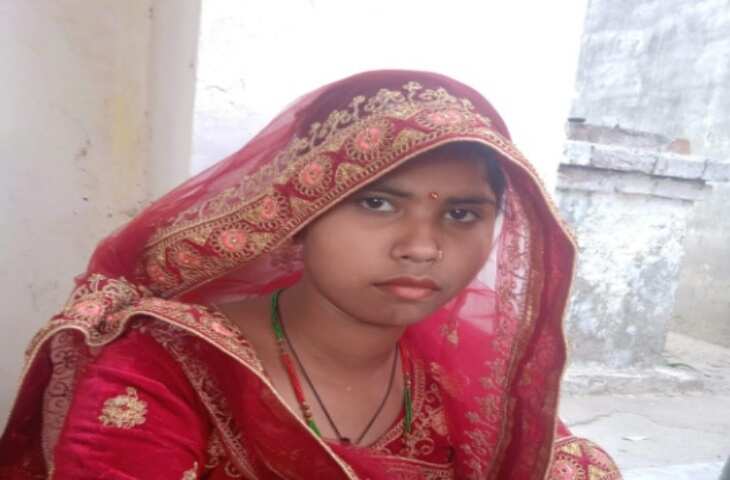 शादी के दो दिन बाद लाखों के गहने और नकदी लेकर फरार हुई दुल्हन, फुटेज में देंखे दूल्हे ने दर्ज कराई FIR