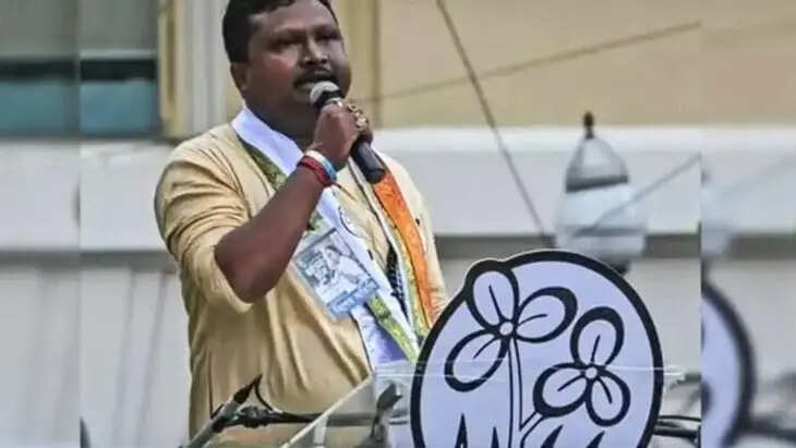 ममता बनर्जी के लिए मुश्किलें बढ़ीं, शुखेंदु शेखर-सुष्मिता देव के बाद प्रकाश चिक ने छोड़ी राज्यसभा