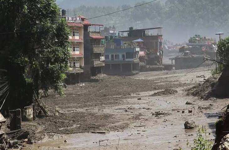 नेपाल की बाढ़ के बीच चर्चा में आया गंडक बैराज, भारत के मैदानी इलाकों की सुरक्षा में कितना अहम है यह प्रोजेक्ट?