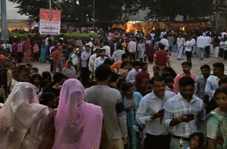 दुर्गाष्टमी पर मां त्रिपुरा सुंदरी मंदिर में उमड़ा आस्था का सैलाब, अलसुबह से दर्शन के लिए पहुंचे हजारों श्रद्धालु
