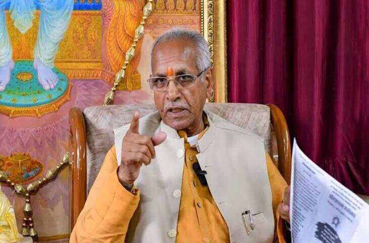 'वो लापरवाही के दोषी.....'&nbsp;&nbsp;चढ़ावा चोरी विवाद पर चंपत राय को लेकर VHP अध्यक्ष की बड़ी टिप्पणी, जानिए क्या कहा