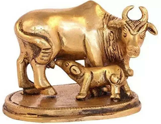 vastu tips for kamdhenu cow statue cow and calf vastu benefits&nbsp;