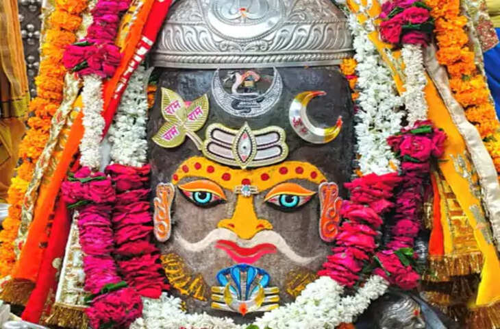 महाकाल मंदिर में भस्म आरती: विधि-विधान से खुले कपाट, पंचामृत पूजन के बाद हुई कर्पूर आरती