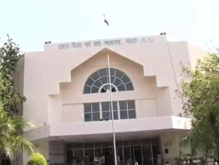 स्लॉटर हाउस गोकशी मामले में पूरक चालान, 4 नए आरोपी जुड़े; बिना जांच मीट को सुरक्षित बताने का आरोप