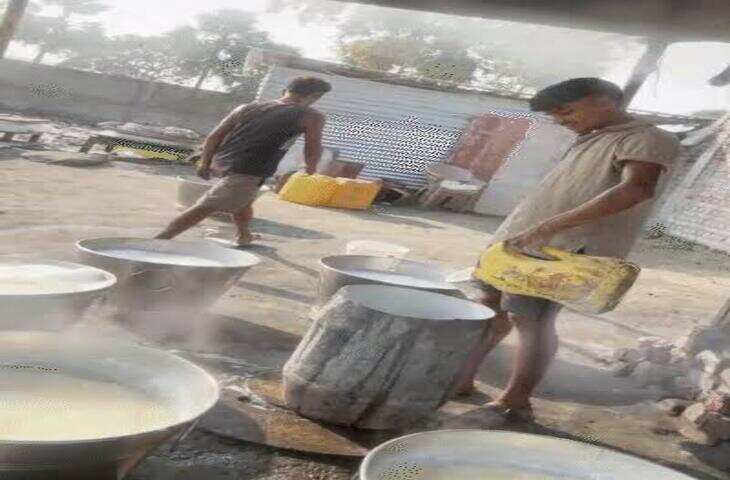 बिहार में तेजाब और यूरिया से बनाया जा रहा 'शाही' पनीर, रोज 5 हजार किलो की डील: मजदूर बनकर फैक्ट्री पहुंचे रिपोर्टर, धंधेबाज बोले- 4 राज्यों में नेटवर्क