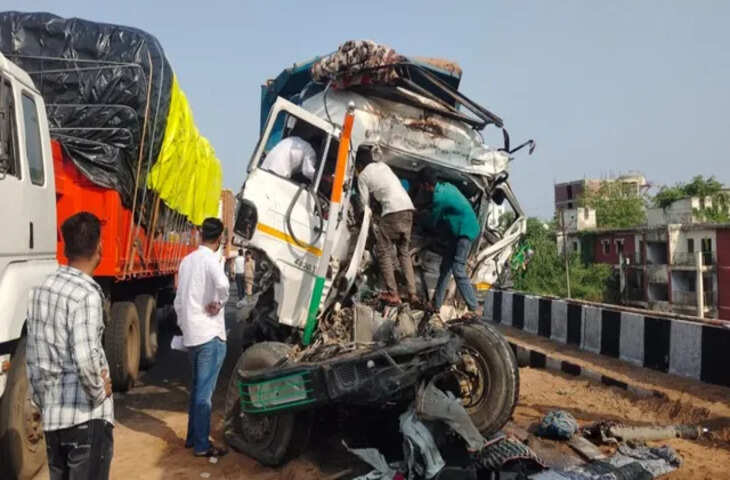 हादसे के बाद 3 घंटे चला रेस्क्यू ऑपरेशन, 2 किमी लंबा जाम; क्रेन की मदद से निकाले गए शव