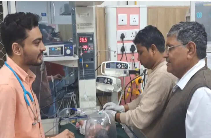 भरतपुर में जन्म के 2 घंटे बाद ही बेटी को पॉलिथीन में पैक कर झाड़ियों में फेंक गई मां