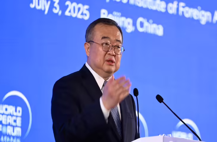 चीन में मचा बड़ा सियासी तूफ़ान! भावी विदेश मंत्री को पुलिस ने किया गिरफ्तार,&nbsp;जिनपिंग के नजदीकी नेताओं का ठिकाने लगने का पुराना पैटर्न