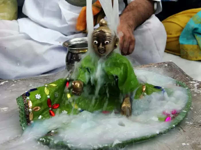 janmashrami 2022 recite madhurashtakam path on Krishna janmashtami 
