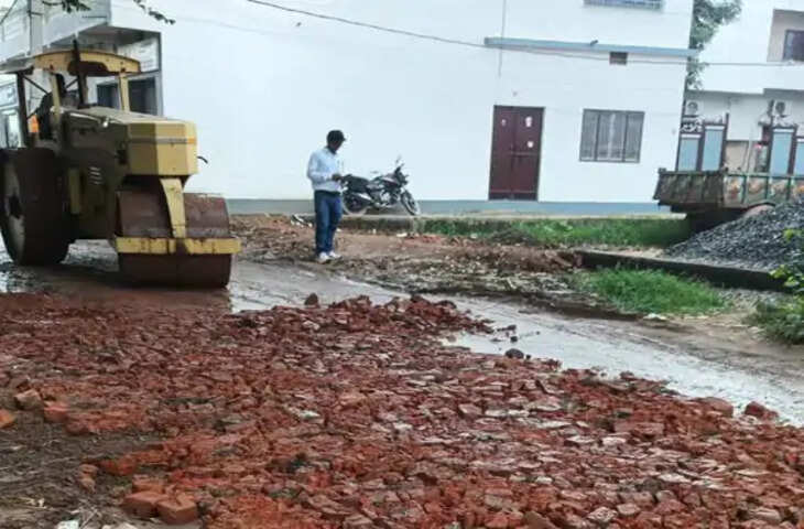 बक्सर में बदहाल सड़क पर शुरू हुआ राहत कार्य, जासो-नदांव से डुमरांव जाने वाले लोगों को मिलेगी राहत