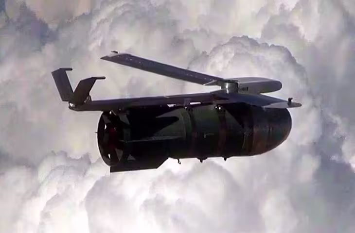Gravity Bomb क्या होता है? अमेरिका ने ईरान को दिखाई इस घातक हथियार की ताकत, समझिए इसकी विनाशकारी क्षमता​​​​​​​
