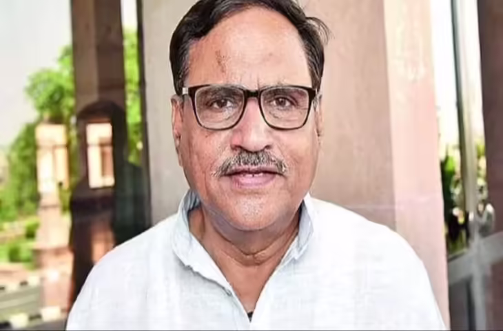 20 हजार करोड़ के जल जीवन मिशन घोटाले में बड़ा एक्शन, पूर्व मंत्री महेश जोशी गिरफ्तार