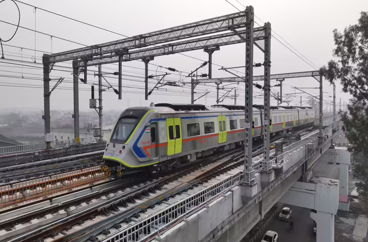 दिल्ली मेट्रो अपडेट! रविवार को ब्लू लाइन की टाइमिंग बदली, Delhi Metro यात्रियों के लिए नया टाइम टेबल जारी