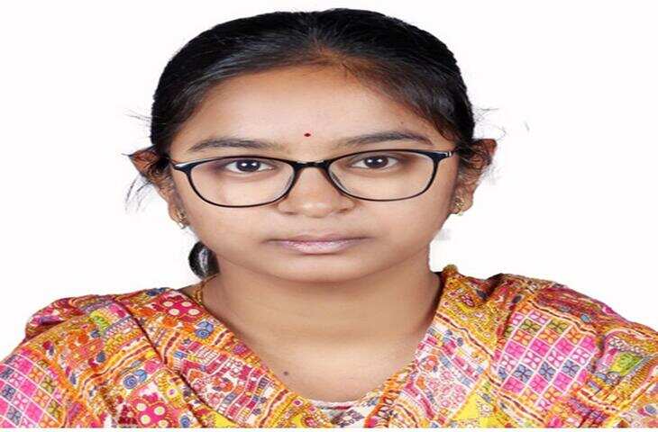 मारे गए बीड सरपंच की बेटी ने परीक्षा में अच्छा प्रदर्शन किया, लेकिन उसे कोई खुशी नहीं