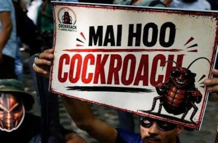 जयपुर में &lsquo;कॉकरोच जनता पार्टी&rsquo; का प्रदर्शन, वीडियो में जाने नीट पेपर लीक और बेरोजगारी के मुद्दों पर घेराव की तैयारी