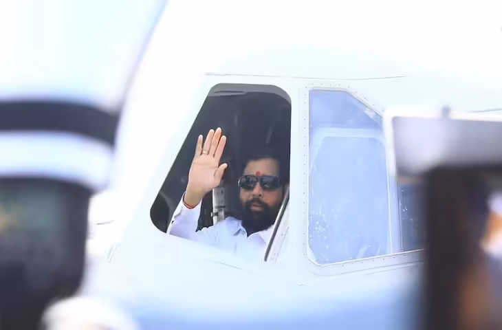 महाराष्ट्र के उपमुख्यमंत्री एकनाथ शिंदे का हेलिकॉप्टर हादसे से बाल-बाल बचा, तेज आंधी में बिगड़े हालात