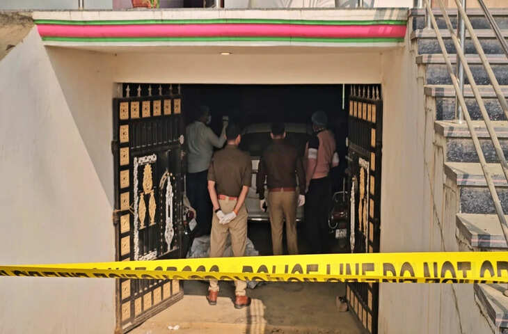 जौनपुर का बेटा बना दरिंदा: लोहे के बट्टे और आरी से किया अपने ही मां-बाप का कत्ल, तीन हिस्सों में काटकर नदी में फेंकी लाश&nbsp;