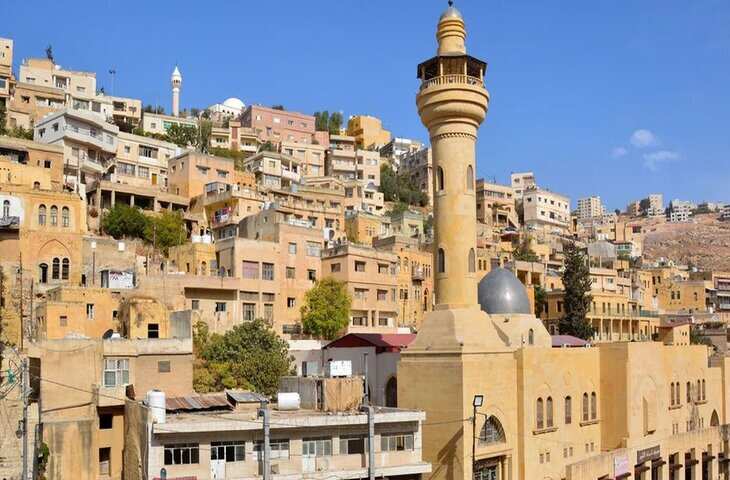 PM मोदी के जॉर्डन दौरे के बीच चर्चा में वहां की आबो-हवा, जानिए दिल्ली के मुकाबले कितना है AQI लेवल ?