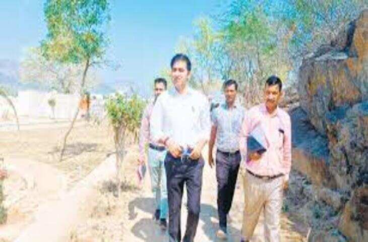 जयपुर के लॉ कॉलेज प्रिंसिपल पर पूर्व छात्र को धमकी देने का आरोप, वीडियो में देंखे पुलिस जांच में जुटी