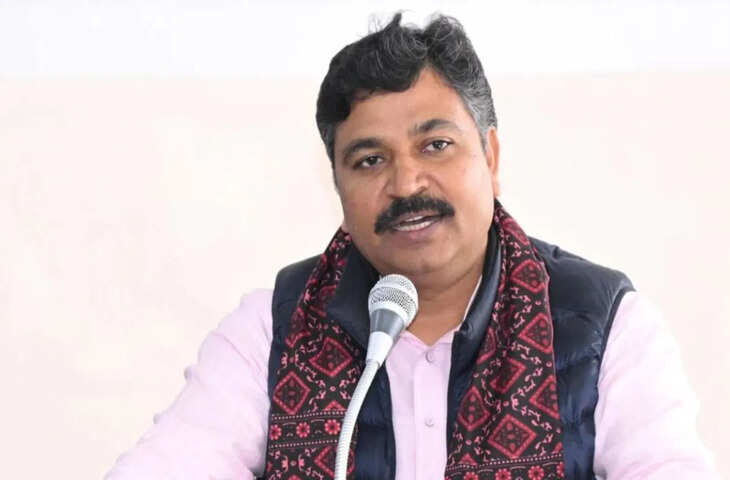 मनरेगा को लेकर सीएम के बयान पर टीकाराम जूली का तीखा पलटवार, फुटेज में देखें बताया&ndash; ग्रामीण लोकतंत्र के साथ ऐतिहासिक विश्वासघात