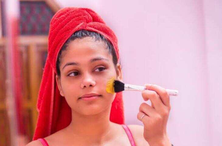 "बिना मेकअप चमकेगा चेहरा!" रक्षाबंधन से ठीक पहले अपनाएं ये 5 होममेड स्किनकेयर हैक्स