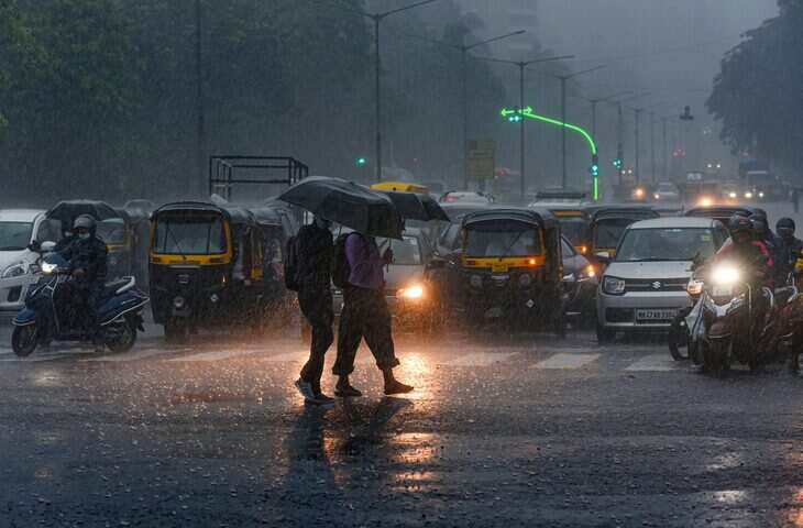 मानसून 4 दिन पहले आने का अनुमान, फुटेज में देखें यूपी बिहार समेत 5 राज्यों में आंधी बारिश का अलर्ट, राजस्थान का बाड़मेर दूसरे दिन सबसे गर्म