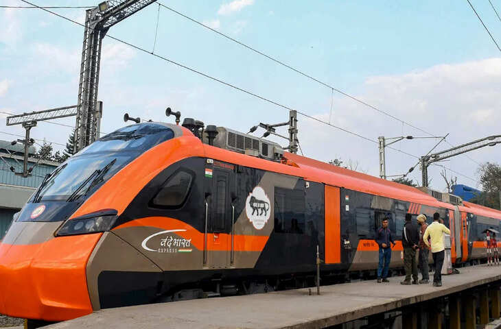 "RAC या वोटिंग नहीं वन्दे भारत स्लीपर में सिर अन्फ्र्म टिकट वाले ही कर पाएंगे यात्रा, जाने कितना होगा किराया ?