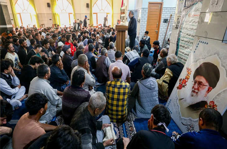 खामेनेई की मौत के बाद जगह-जगह प्रदर्शन&hellip; आज कश्मीर के सभी जिले बंद, हाई अलर्ट पर सुरक्षाबल