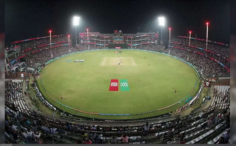 https://hindi.insidesport.in/latest/arun-jaitley-stadium-pitch-report-ind-vs-sa-1st-t20-check-t20-records-weather-for-india-vs-south-africa-follow-live-updates-95830/