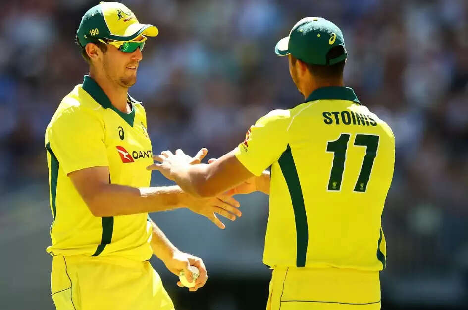 mitchell starc mitchell marsh marcus stoinis-1-111