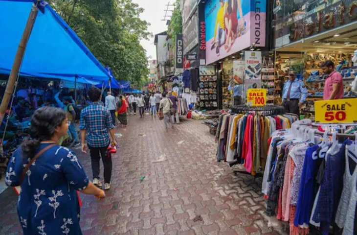 सरोजनी नगर में मिलते हैं विदेशों के ब्रांडेड कपड़े इतने सस्ते क्यों? अमेरिका-यूके से आने वाले कपड़ों का क्या है राज?