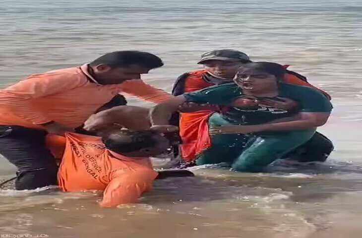 Heart-Stopping Rescue: दीघा बीच पर डूबते-डूबते बचे दादा-पोती, वायरल वीडियो देख थम जाएंगी साँसे&nbsp;