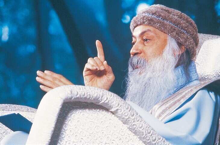 क्या आपका प्रेम सच्चा है या एक मानसिक गुलामी? 3 मिनट के शानदार वीडियो में ओशो की नजर से जानिए प्रेम का असली अर्थ