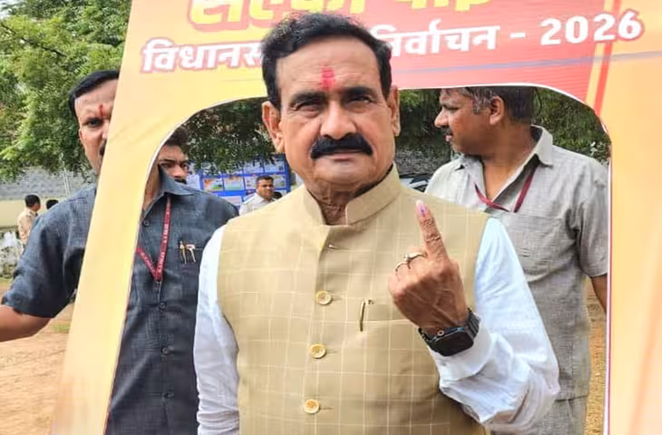 SIR विवाद के बीच नरोत्तम मिश्रा का राहुल गांधी पर निशाना, बोले- वोट चोरी नहीं हो रही, जनता ने चोरों को वोट देना बंद किया